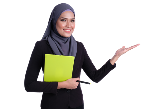 ليلى الحارثي